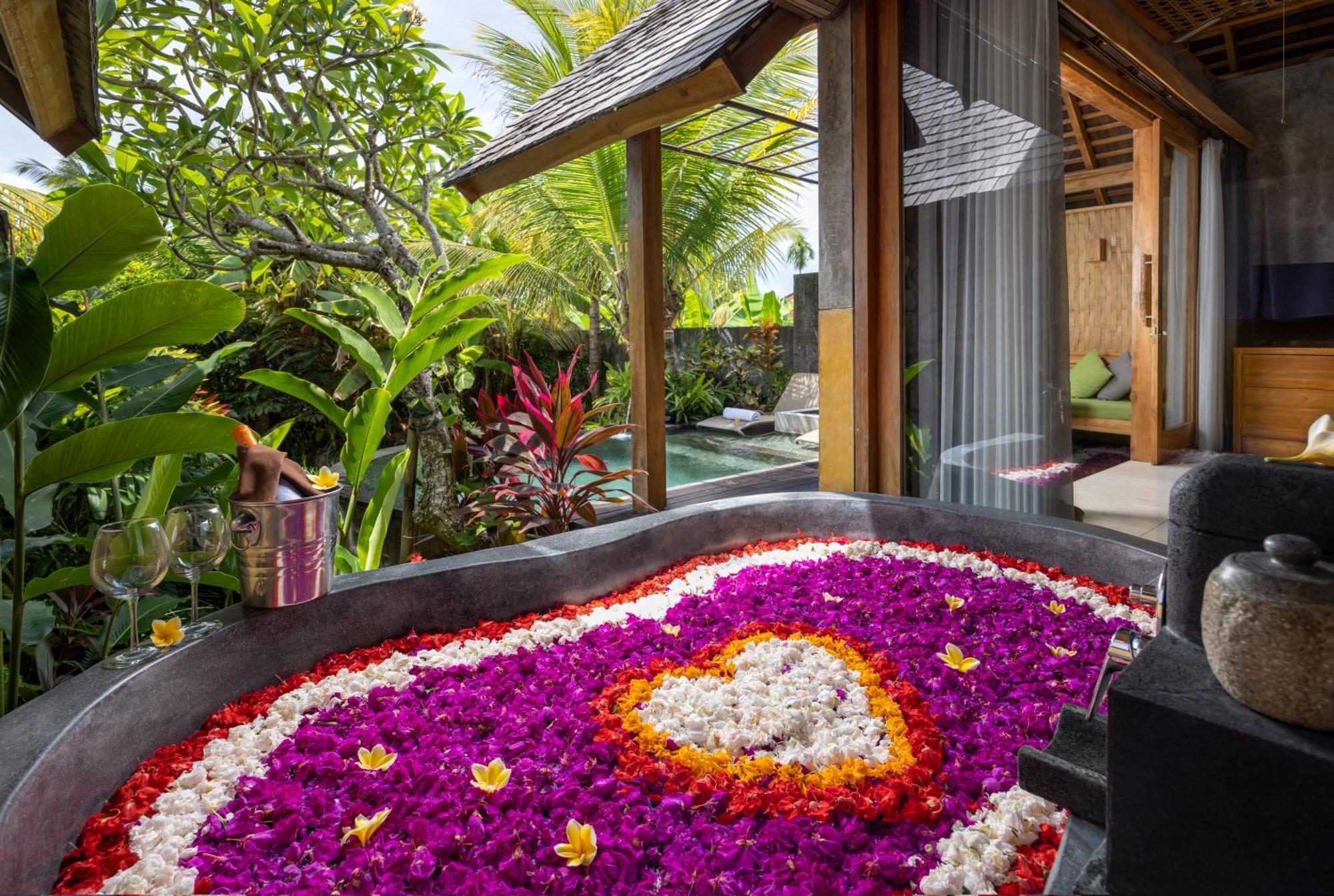 Wana Bucu Villas By Pramana Villas Ubud  Luaran gambar