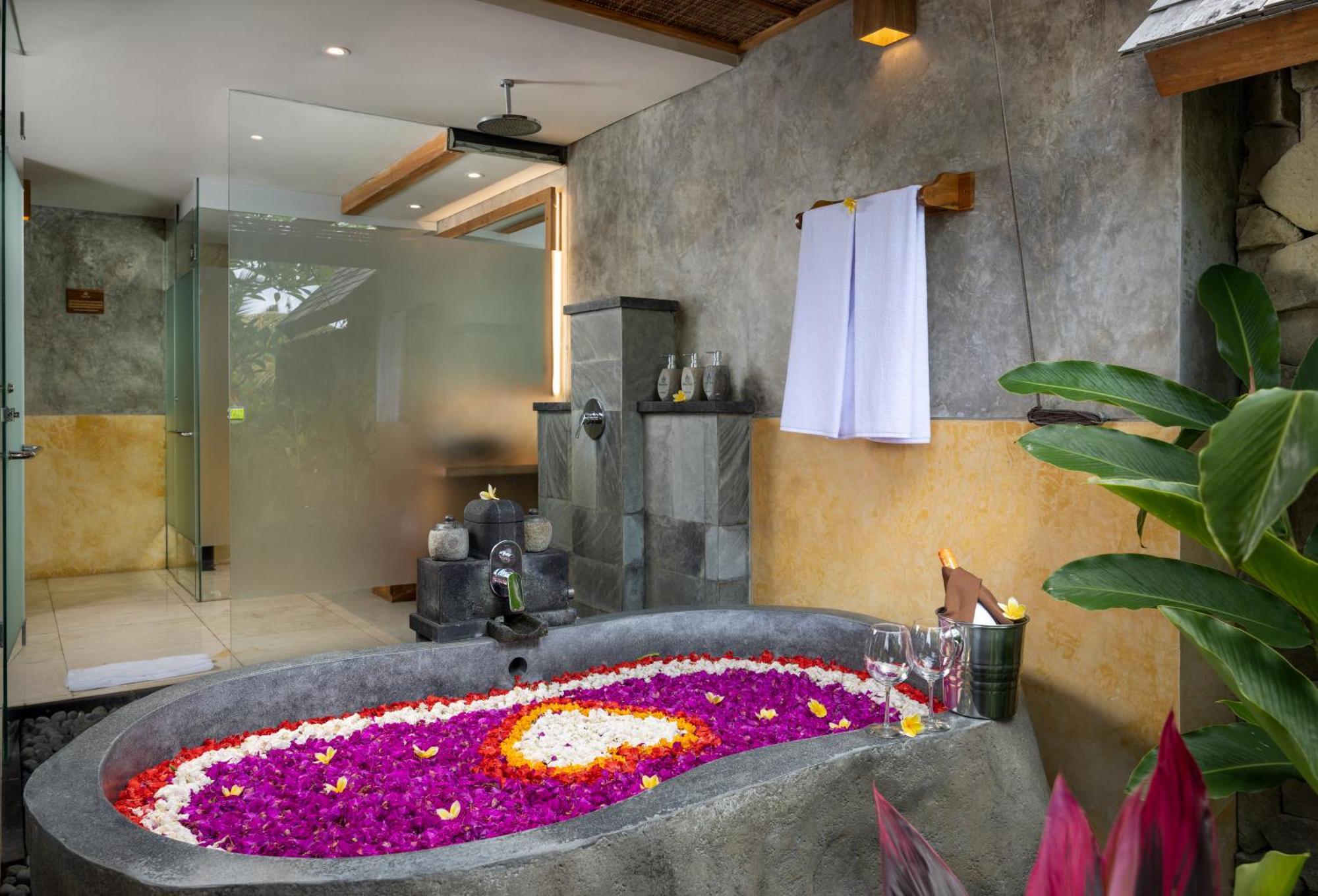 Wana Bucu Villas By Pramana Villas Ubud  Luaran gambar